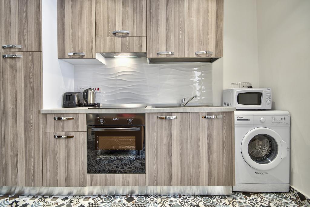 Central Valletta Two Bedroom Apartment Exterior photo